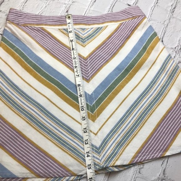 Free People Yours Truly striped linen chevron neutral mini skirt size 4 - Picture 6 of 8